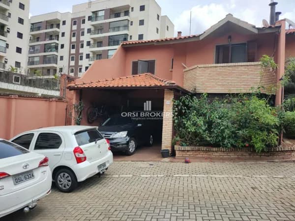 Sobrado em Condomínio 230m² - Residencial Moradas da Granja
