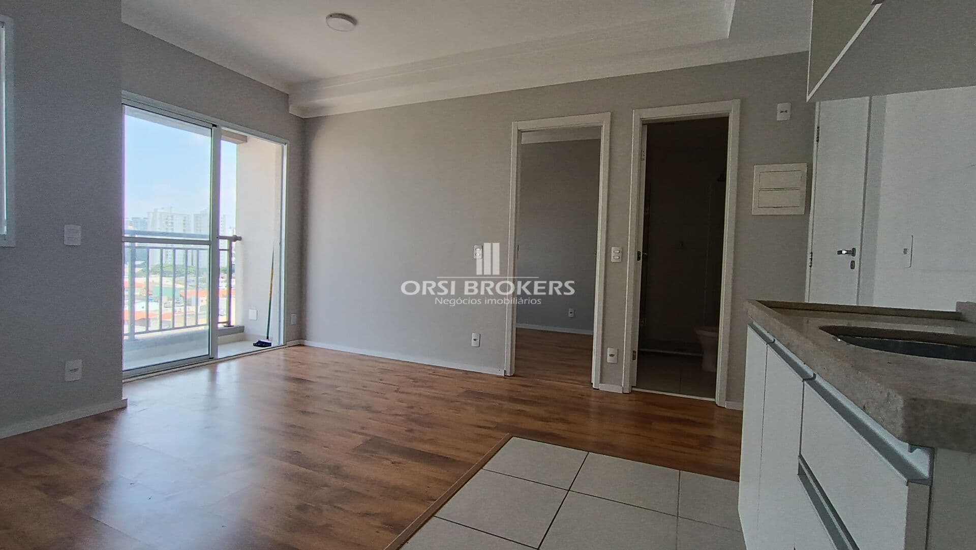 Apartamento 37m² - Condomínio Estação 235