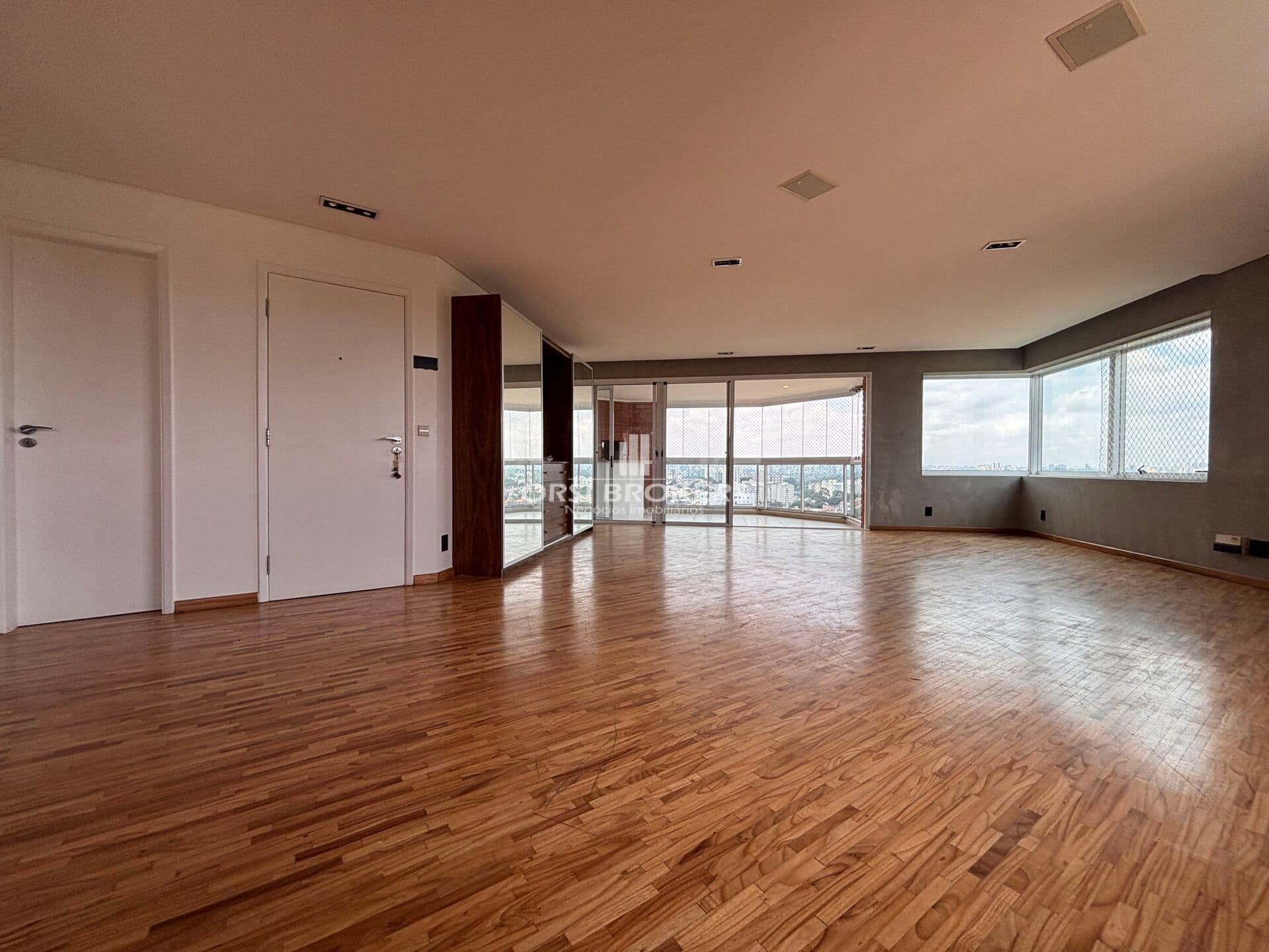 Apartamento Alto Padrão 181m² - RESERVA ARVOREDO