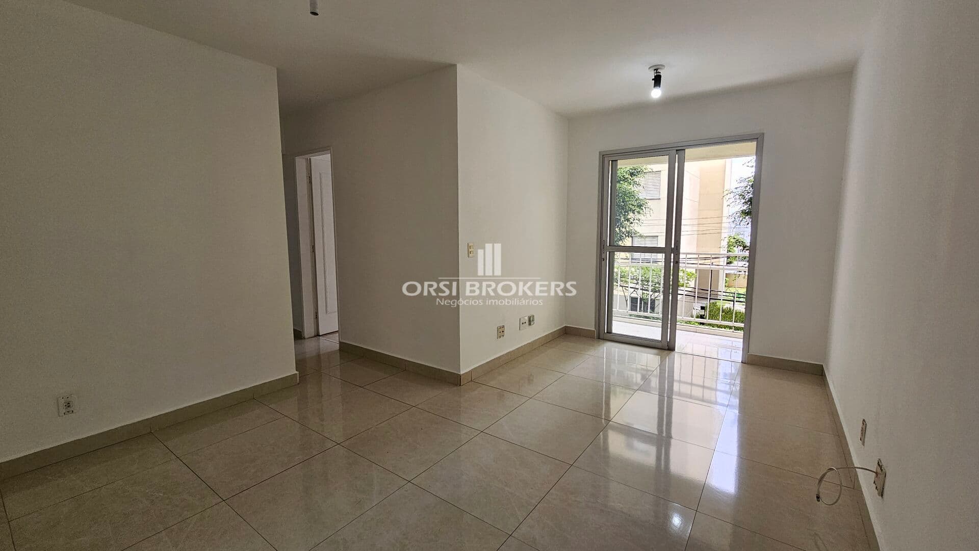 Apartamento 60m² - Condomínio Portugal