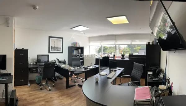 Sala Comercial 39m² - GREEN OFFICE JAGUARÉ