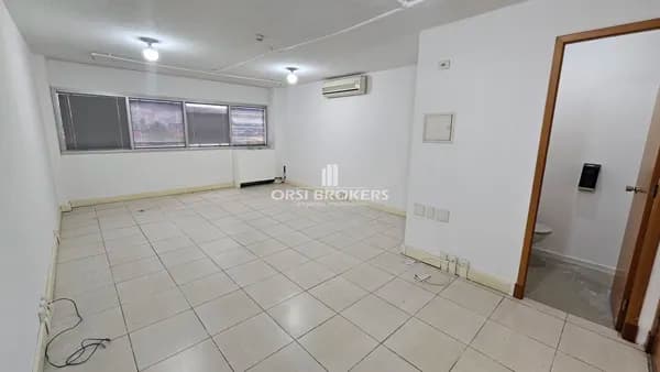 Sala Comercial 39m² - GREEN OFFICE JAGUARÉ