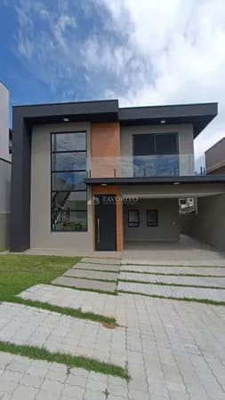 Sobrado em Condomínio à venda em Atibaia/SP