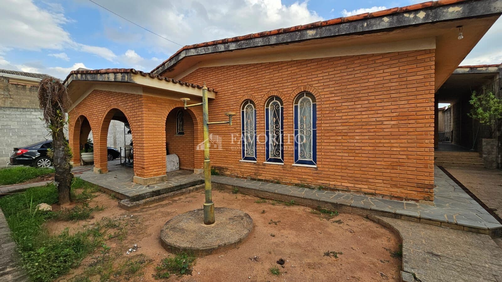 Casa Térrea com Piscina