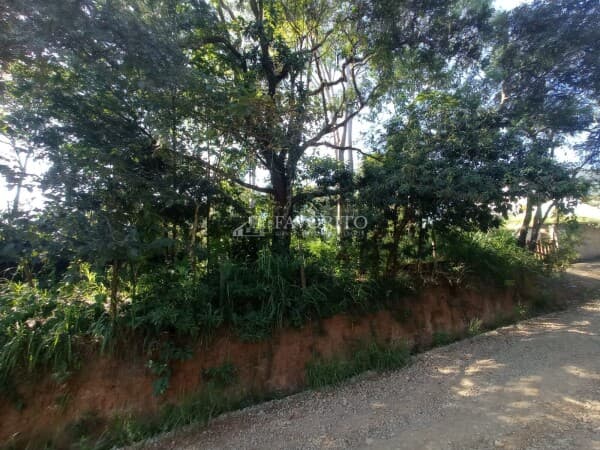 Terreno à venda no Jardim Estância Brasil em Atibaia/SP