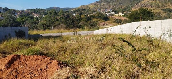 Lote/Terreno em Atibaia - Itapetinga