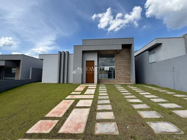 Casa em Atibaia - Guaxinduva