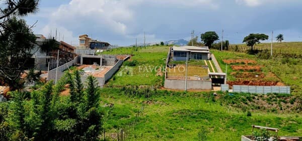 Terreno à venda no Jardim Centenário em Atibaia/SP