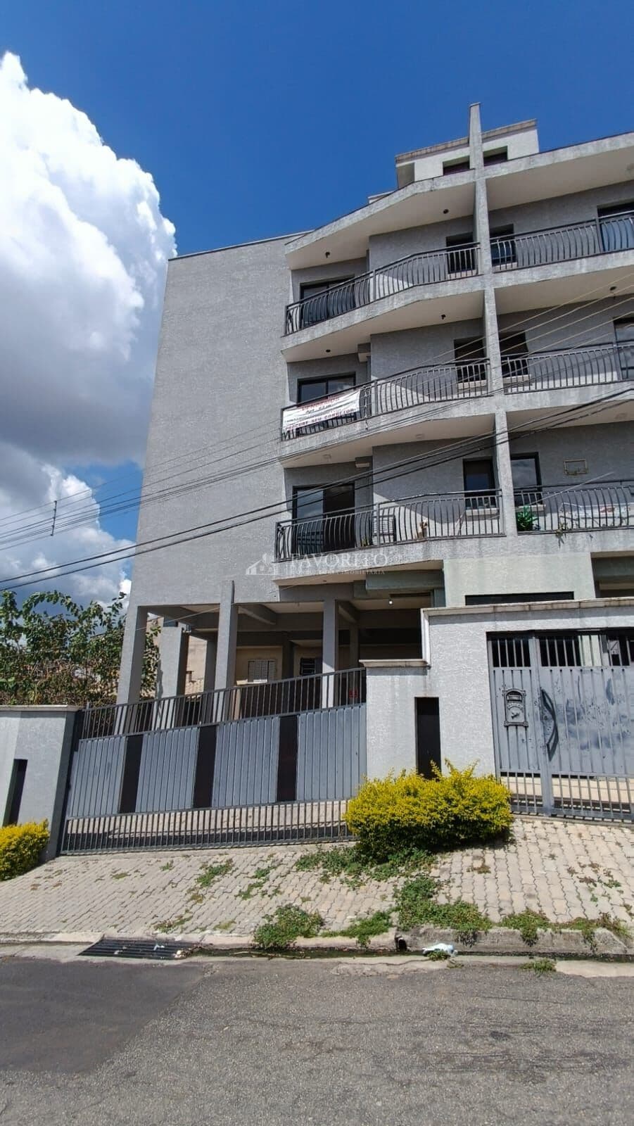 Apartamento à venda no Jardim Alvinópolis em Atibaia/SP