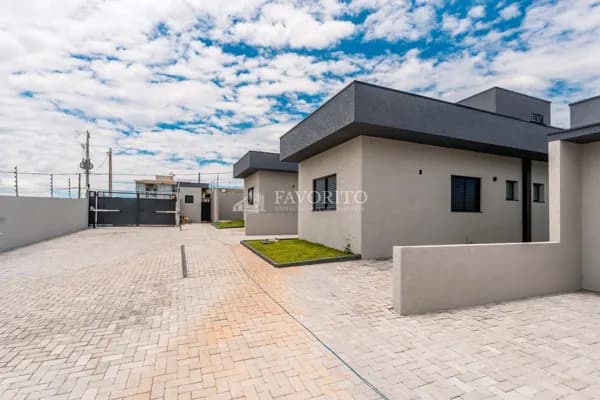 Casa Térrea em Condomínio no bairro da Usina em Atibaia/SP