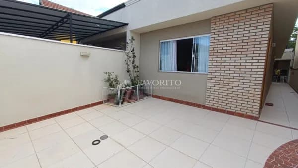 Casa Térrea à venda no Jardim Maristela em Atibaia/SP