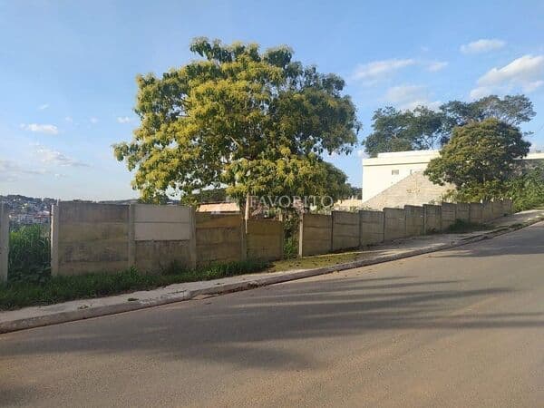 Lote/Terreno em Atibaia - Jardim Maristela