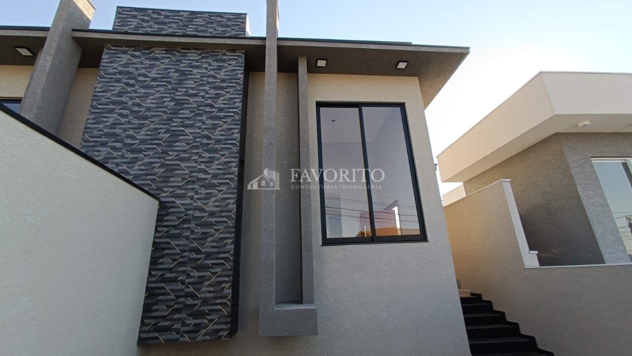 Casa Térrea com 03 dormitórios em Atibaia/SP
