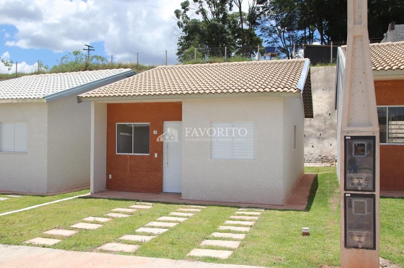 Casa Térrea em Condomínio no bairro Brotas em Atibaia/SP