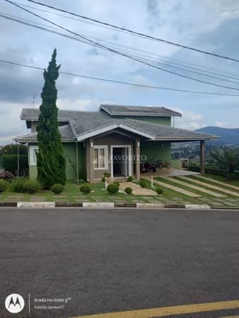 Sobrado em Condomínio à venda em Atibaia/SP