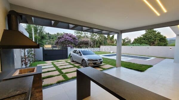 Casa Térrea à venda em Atibaia/SP