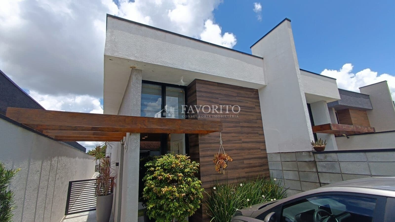 Casa Térrea com Piscina à venda no Jardim dos Pinheiros em Atibaia/SP