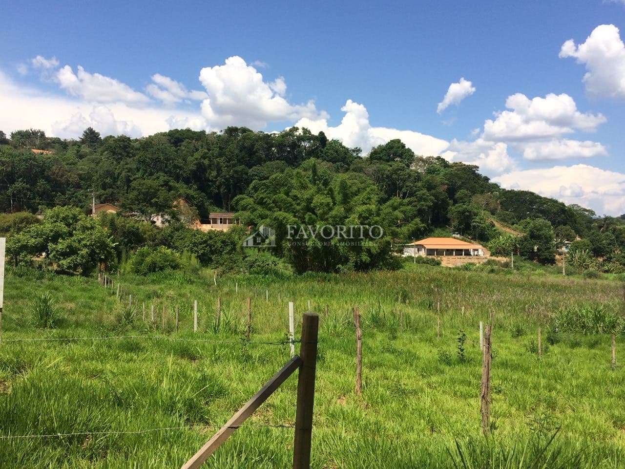 Terreno a venda em Atibaia
