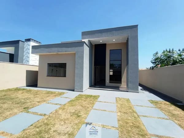 Viva o luxo e o conforto nessa Casa Alto Padrão em Jardim Atlântico Leste.