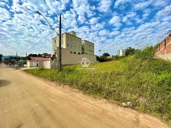Terreno no Bairro dos Estados