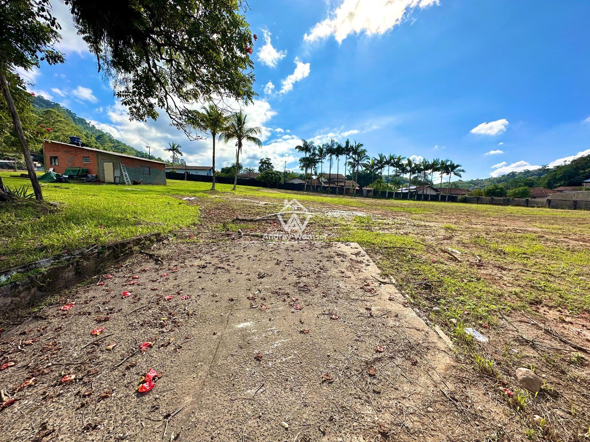 Terrenos à venda no Bairro dos Estados