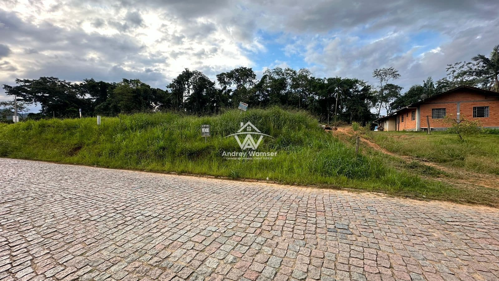 Terreno no Bairro Rodeio 12
