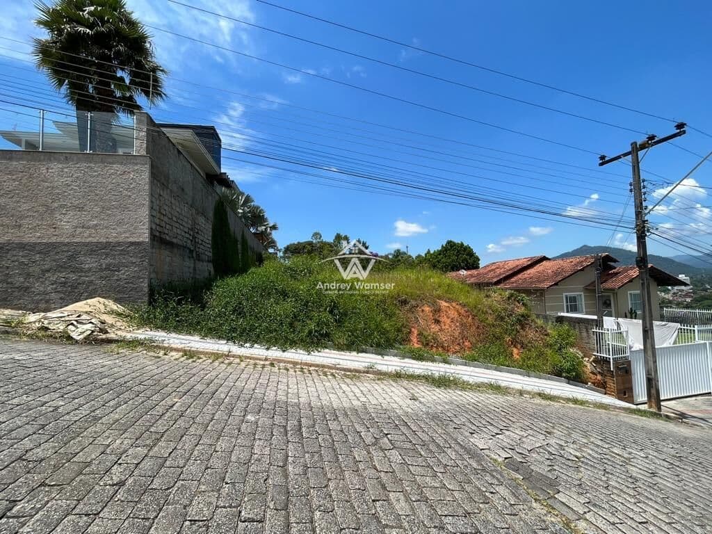 Terreno com vista do alto no Bairro das Nações