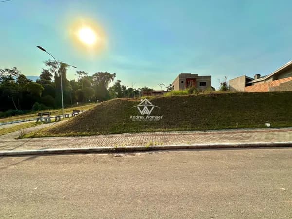 Terreno no Alfablu 65