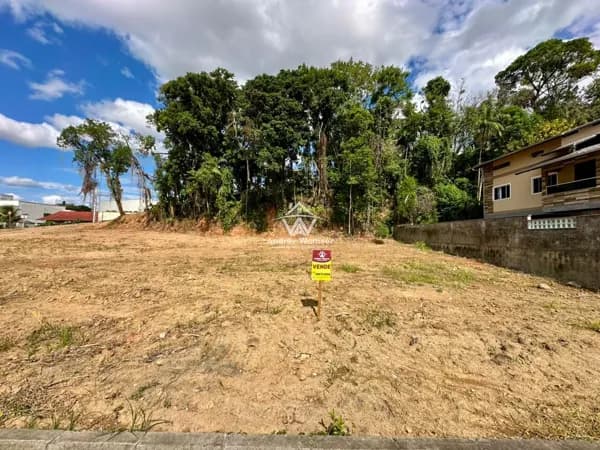 Terreno com duas frente à venda no Bairro dos Estados em Timbó