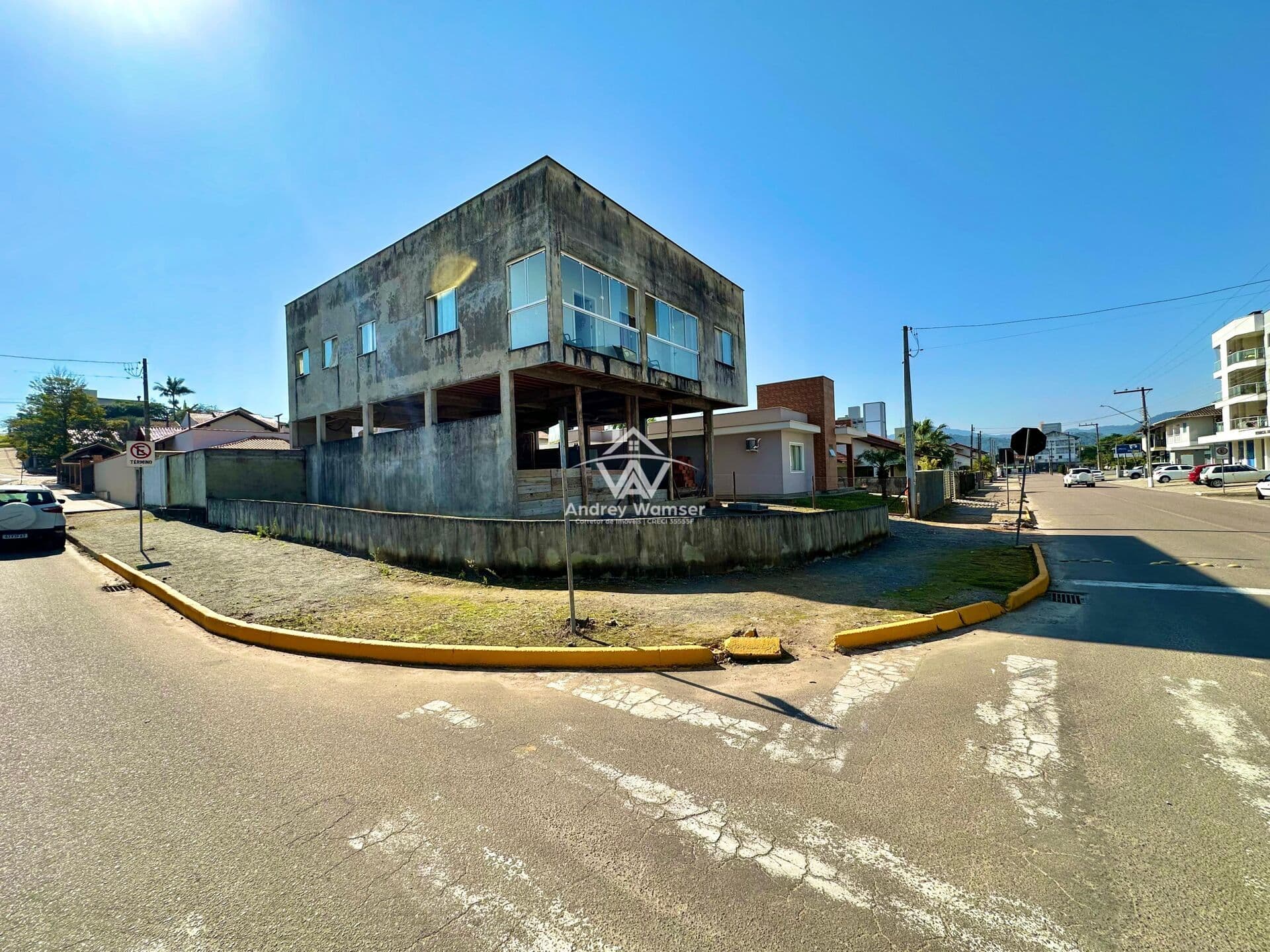 Residencial - Comercial
