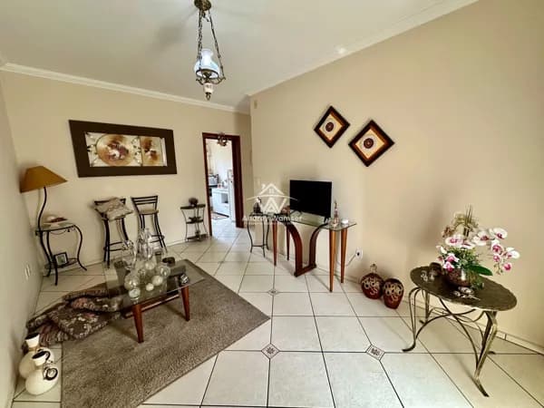 Apartamento com 3 dormitórios/suíte à venda no Bairro Pdr Martinho Stein