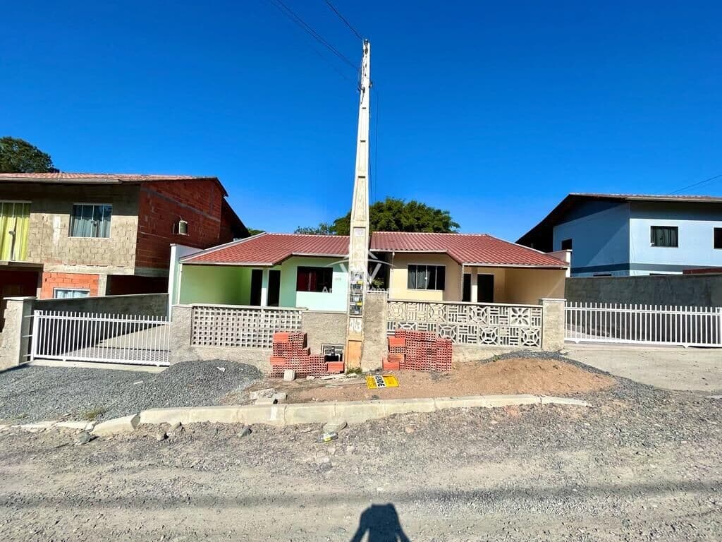 2 casas rendendo aluguel