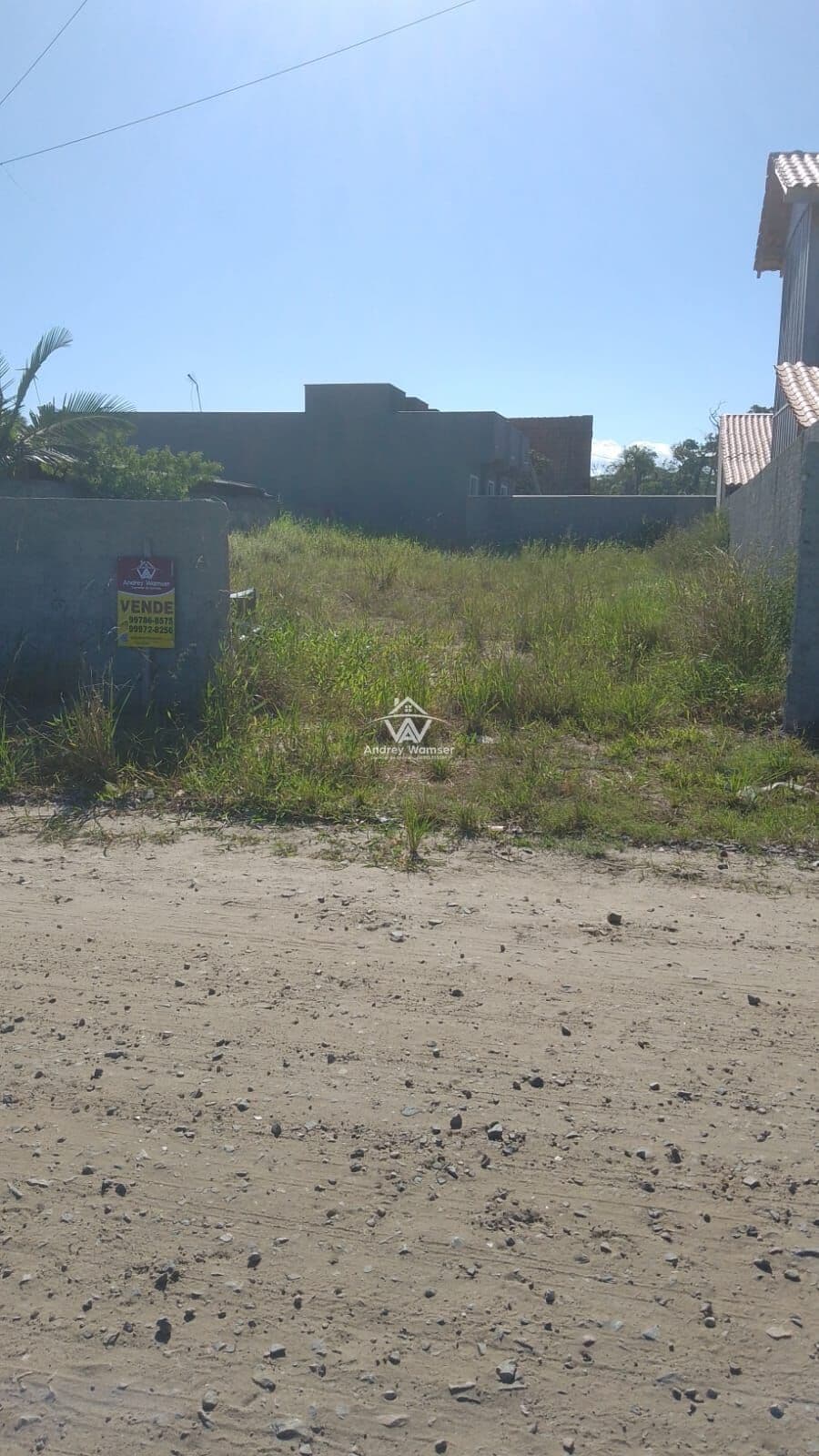 Terreno à venda em Balneário Barra do Sul