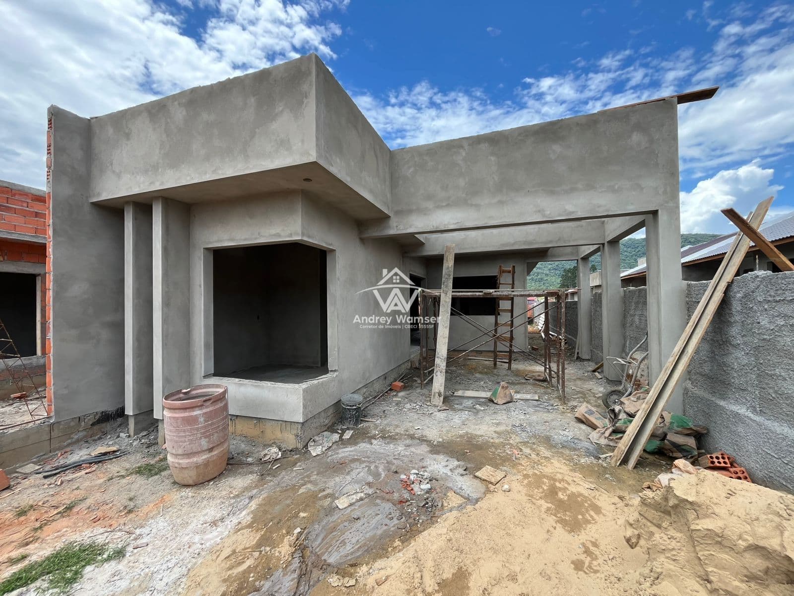 Casa nova è venda no Loteamento Kienen em Indaial