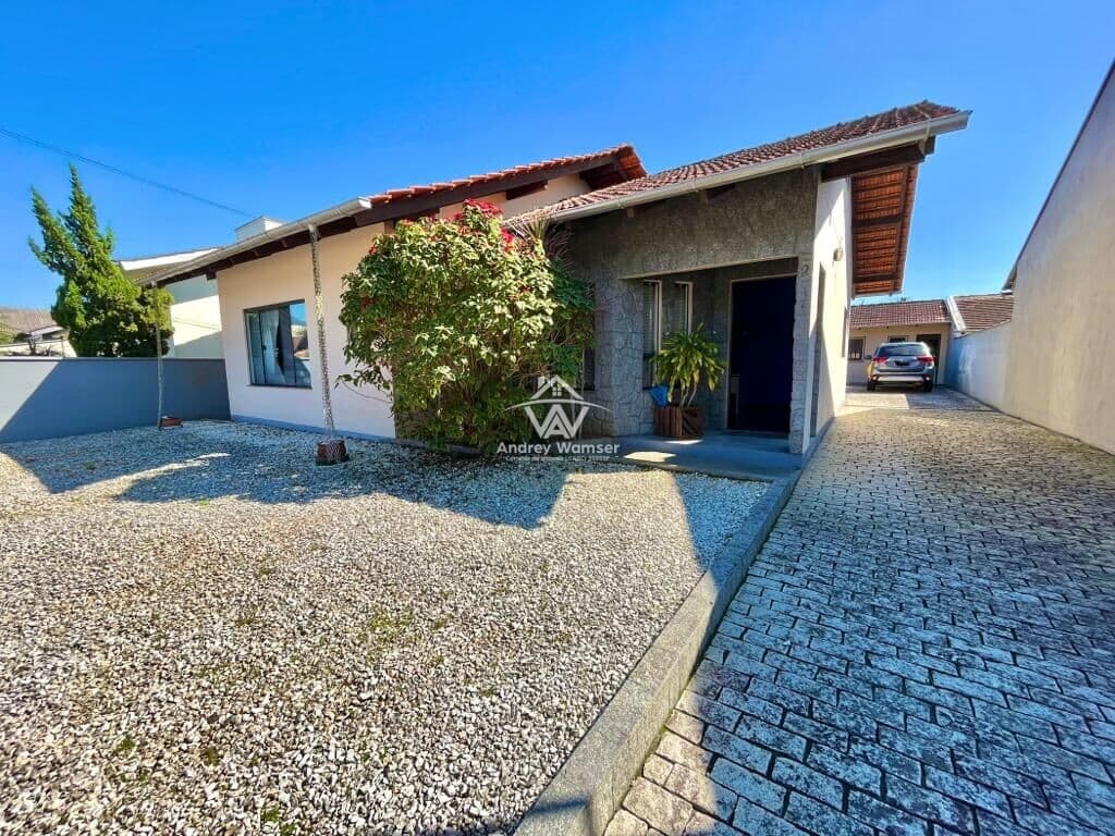 Casa/Escritório no Bairro das Nações