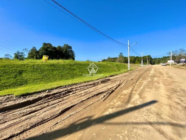 Terreno Bairro Araponguinhas