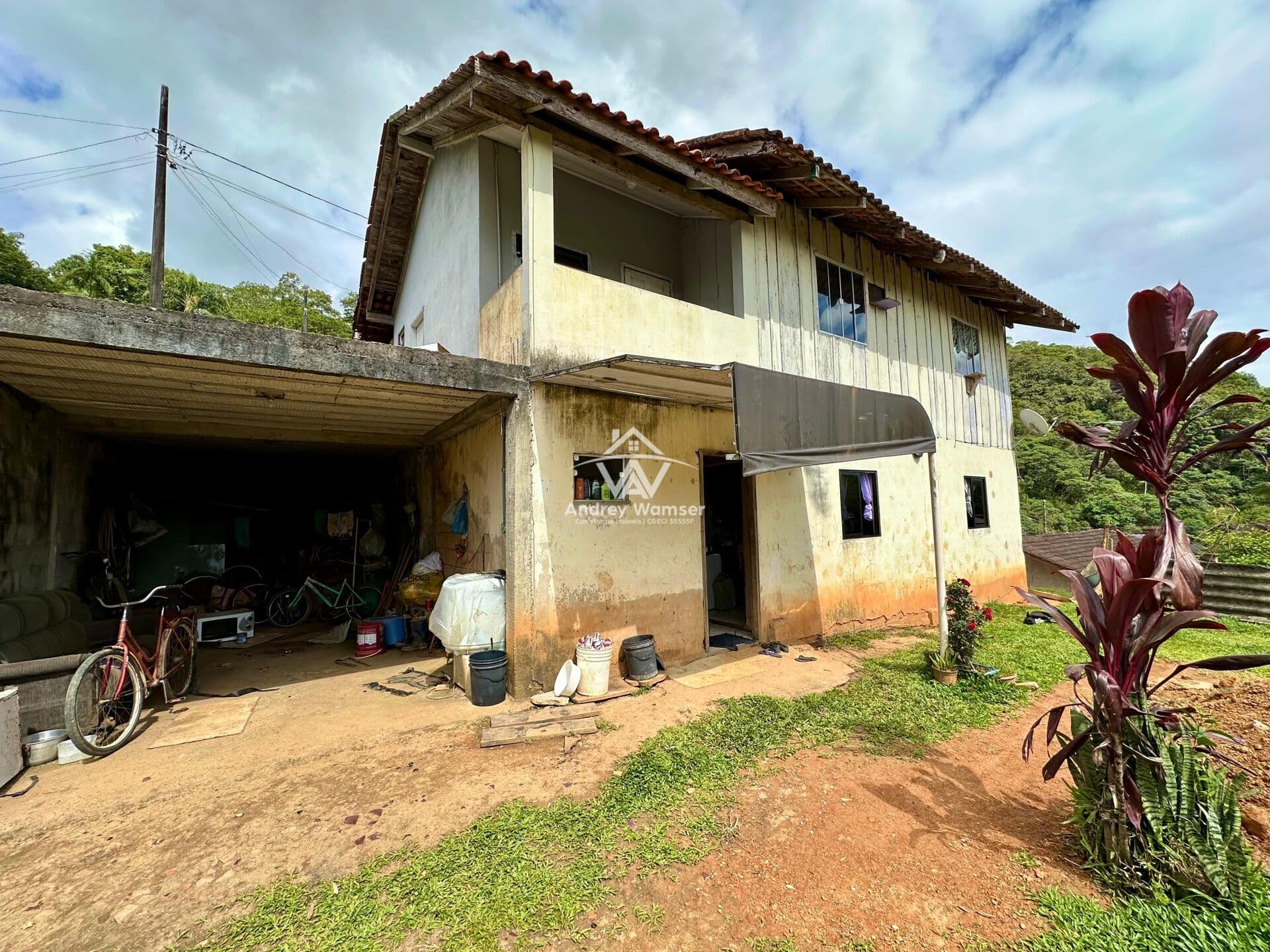 Casa com 3 aluguéis à venda em Timbó