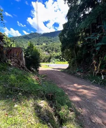 Terreno à venda em Rodeio