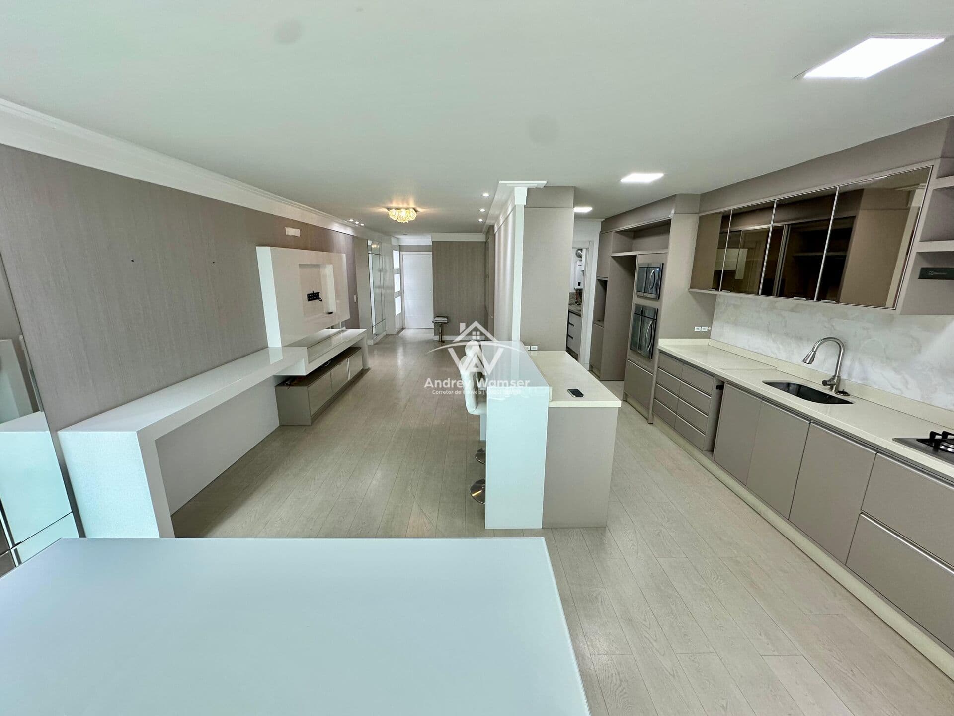 Apartamento com terraço e 3 dormitórios à venda em Timbó
