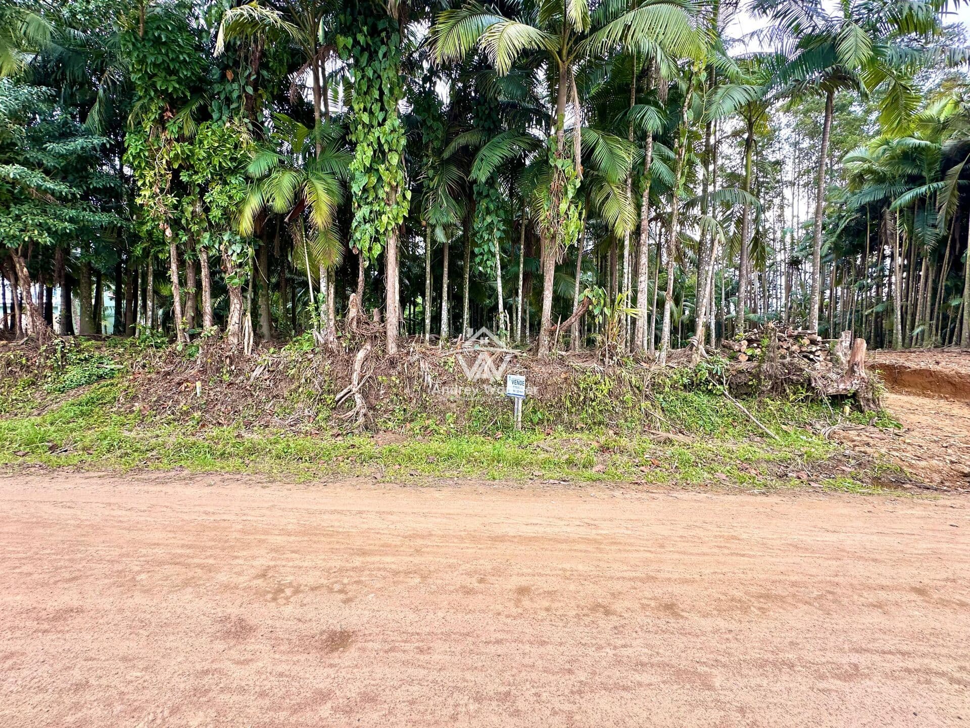 Terreno no Bairro Padre Martinho Stein