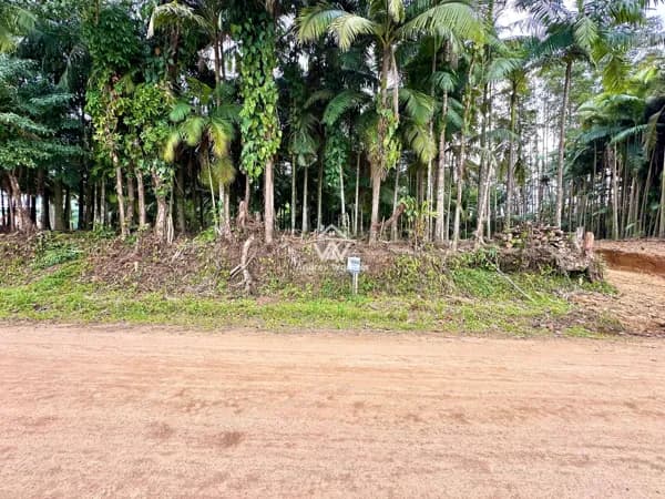 Terreno no Bairro Padre Martinho Stein