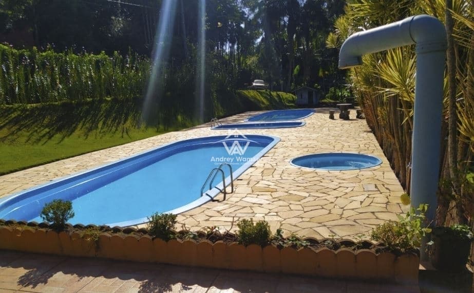Terreno no Condomínio Rosa dos Ventos