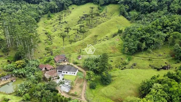 Sitio em Timbó com 100 mil m²