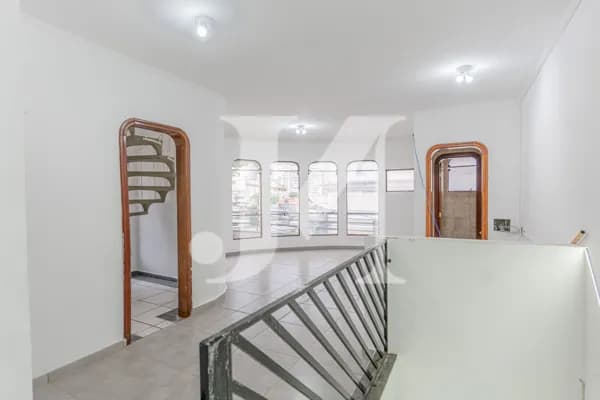 Ponto Comercial com 400m², 10 Salas, Recreação, com elevador e 10 Vagas 🏢