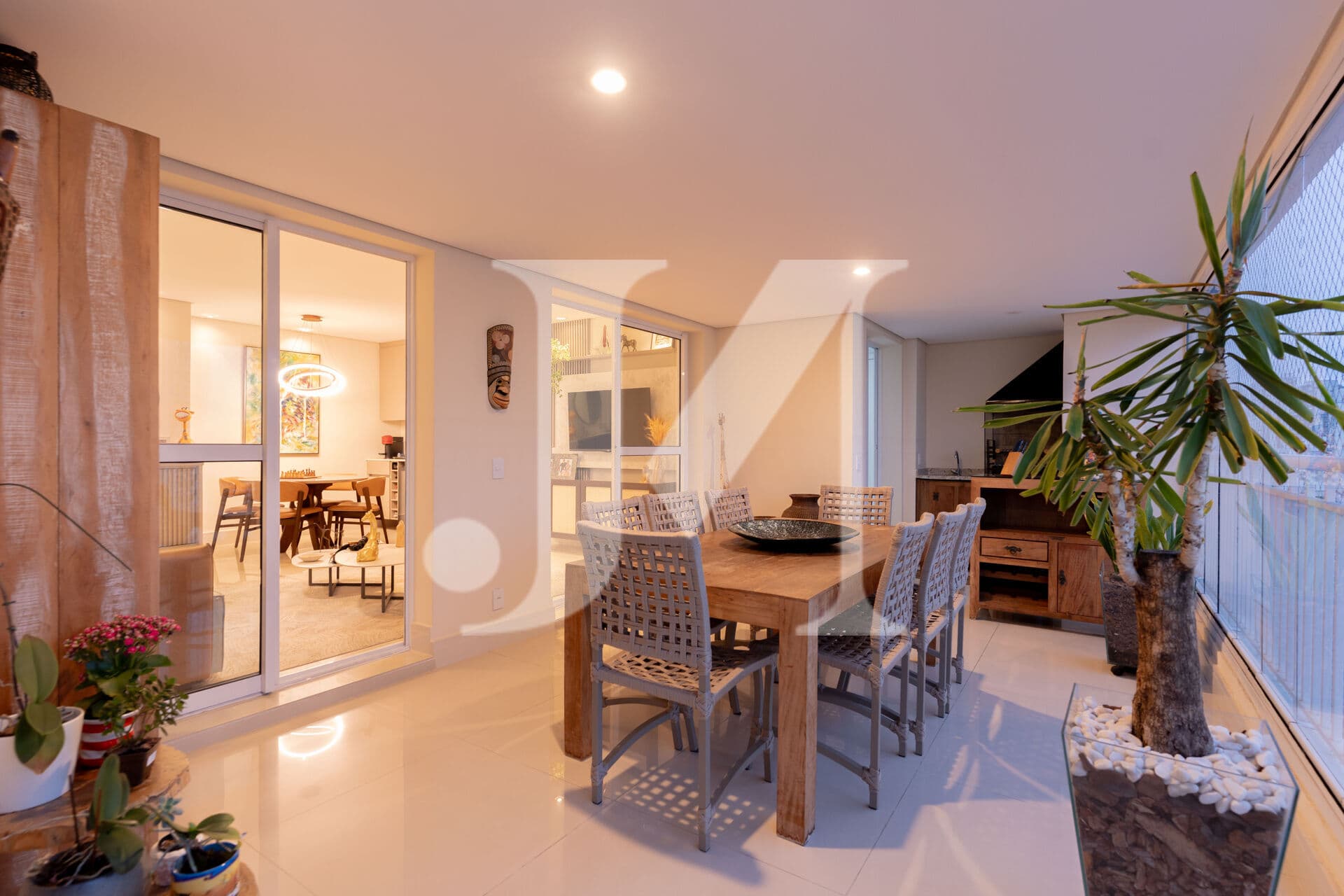 Apartamento Padrão de 122m², 2 Dormitórios, um contendo closet, todos Suítes e 3 Vagas no Condomínio Serenitá - Vila Regente Feijó 🏢