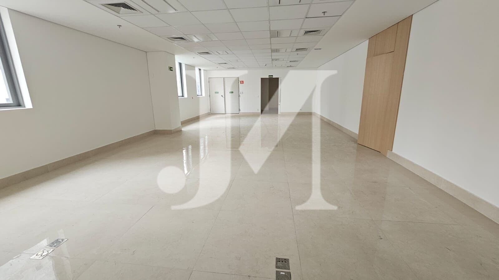 Sala Comercial de 203m², com 3 Vagas no Edifício Crona 665 - Tatuapé 🏢