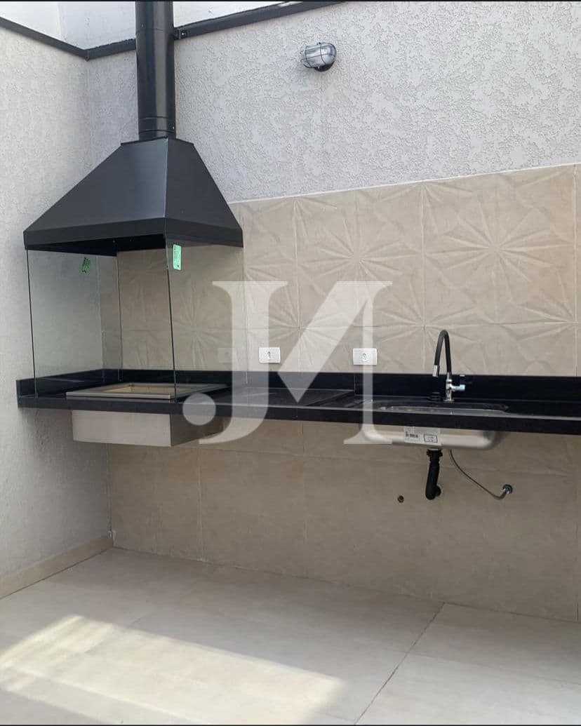 Casa Sobrado Padrão - Novo de 150m², 3 suítes e 4 Vagas no bairro do Tatuapé. 🏢