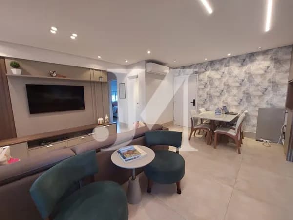 Apartamento Padrão de 105m², 2 Dormitórios com 1 Suíte, Sala ampliada, 1 Depósito e 3 Vagas no Condomínio Residencial Galícia - Tatuapé🏢