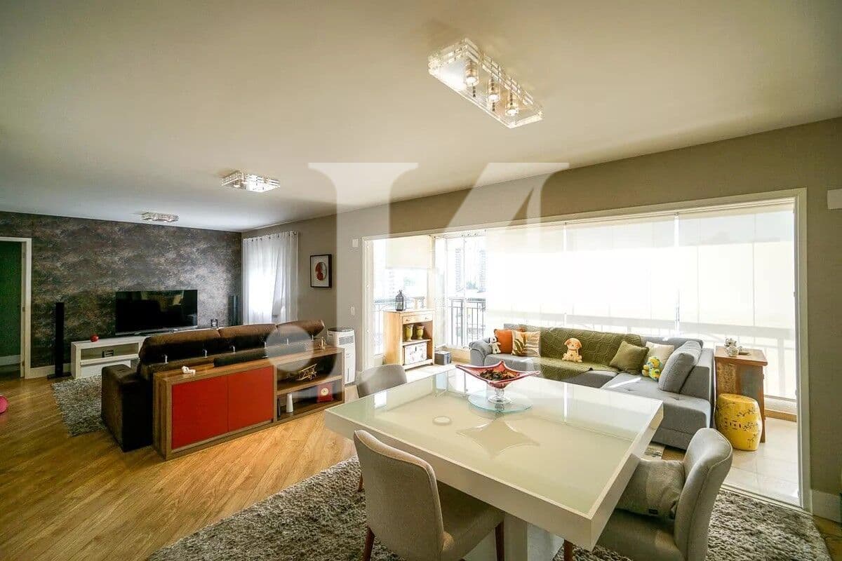 Apartamento Padrão de 172m², 3 Dormitórios, todos Suítes e 3 Vagas no Condomínio Choice Residence Club - Tatuapé 🏢