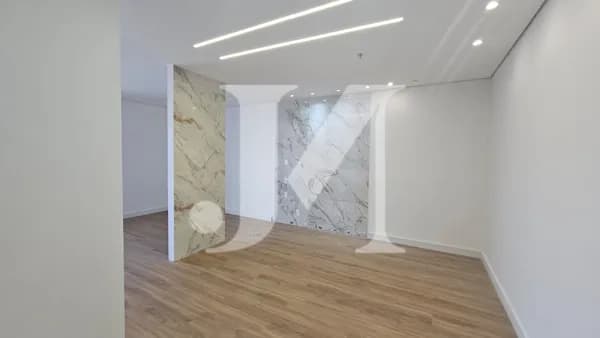 Sala Comercial de 120m², com 3 vagas no Edifício Geon 652 - Tatuapé 🏢